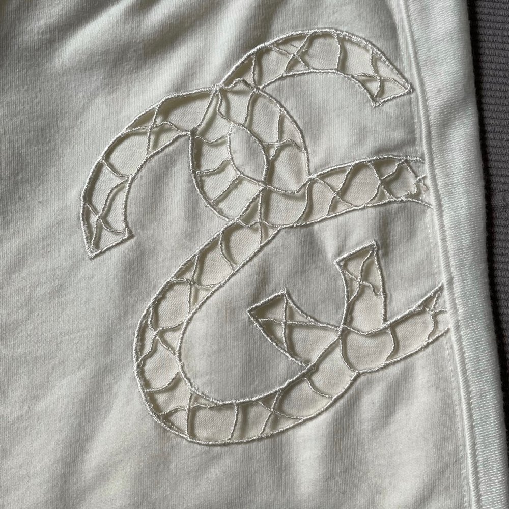 Stussy Girls Logo Bermuda – Natural Size M